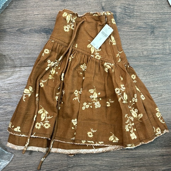 NWT! By Anthropologie Basque-Waist Linen Mini Skirt & Matching Top 🟢 - Picture 7 of 9